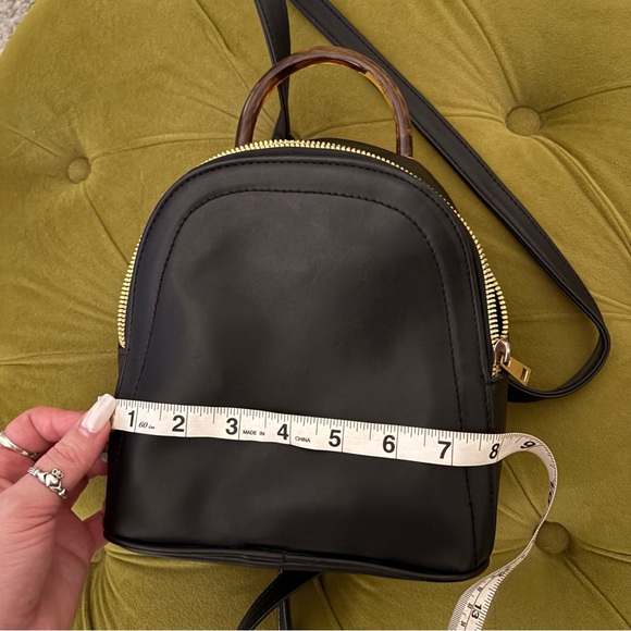 🖤Black Mini Backpack - Picture 7 of 8
